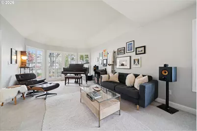 13064 SW Bradley Ln, Tigard, OR 97224 - Photo 8