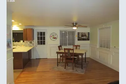 910 Easy St, Brookings, OR 97415 - Photo 18