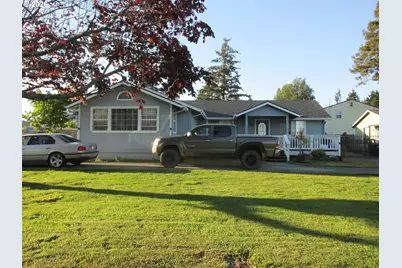 910 Easy St, Brookings, OR 97415 - Photo 2
