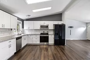 63511 S Olive Rd, Coos Bay, OR 97420 - Photo 12