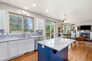 2040 NW Artz Ct, Camas, WA 98607 - Photo 8
