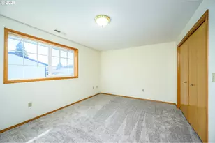 824 NE Ashby Ct, McMinnville, OR 97128 - Photo 24