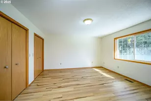 824 NE Ashby Ct, McMinnville, OR 97128 - Photo 18