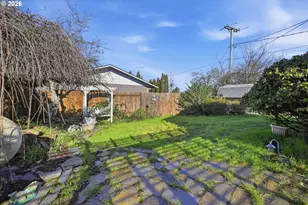 349 Greenfield Ave, Eugene, OR 97404 - Photo 40