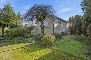 349 Greenfield Ave, Eugene, OR 97404 - Photo 42