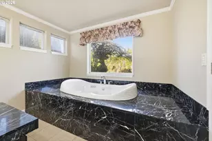 349 Greenfield Ave, Eugene, OR 97404 - Photo 26