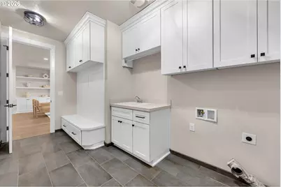 105 Eli Avery Ave, Kalama, WA 98625 - Photo 34