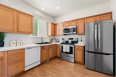 14 SW Horton Way, Beaverton, OR 97006 - Photo 16