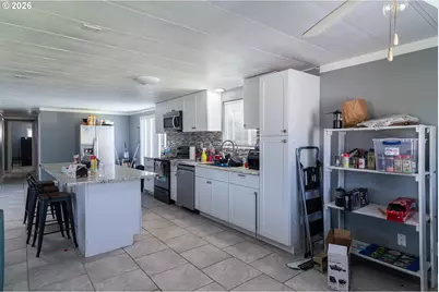 80649 Crooked Rd, Irrigon, OR 97844 - Photo 8