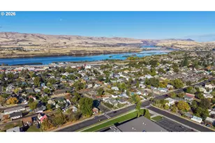 1218 E 11th St, The Dalles, OR 97058 - Photo 36