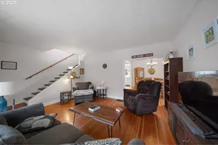 662 S 11th St, Coos Bay, OR 97420 - Photo 20