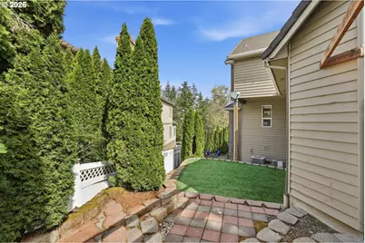 1873 N Teakwood St, Canby, OR 97013 - Photo 42