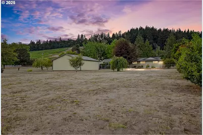 10418 Champoeg Rd, Aurora, OR 97002 - Photo 36