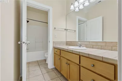 7872 SW 31st Ave #11, Portland, OR 97219 - Photo 28