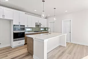 12937 NW Ramona Ln, Portland, OR 97229 - Photo 14