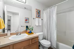 38800 Cascadia Village Dr, Sandy, OR 97055 - Photo 24