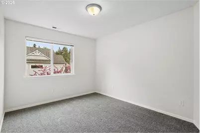 38800 Cascadia Village Dr, Sandy, OR 97055 - Photo 14