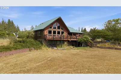 441 Echo Dr, Roseburg, OR 97470 - Photo 2