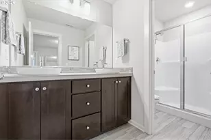 7950 SE Butternut Creek Pkwy, Hillsboro, OR 97123 - Photo 30