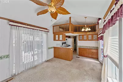 28 Easy St, Florence, OR 97439 - Photo 4