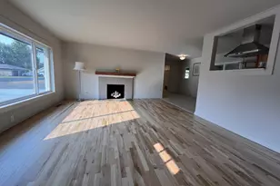 4189 SW Perkins Ave, Pendleton, OR 97801 - Photo 2