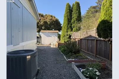 16063 Driftwood Ln #14, Brookings, OR 97415 - Photo 44