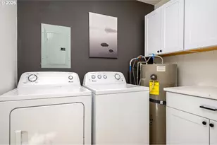 12530 SE Market St, Portland, OR 97233 - Photo 26