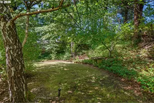 5575 Suncreek Dr, Lake Oswego, OR 97035 - Photo 38