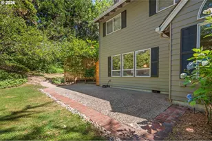5575 Suncreek Dr, Lake Oswego, OR 97035 - Photo 34