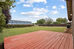 835 SW 13th Pl, Hermiston, OR 97838 - Photo 24