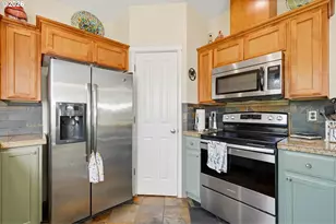 108 S 5th St, Carlton, OR 97111 - Photo 10