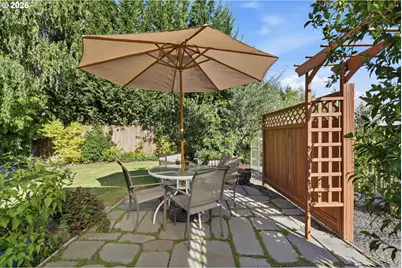 108 S 5th St, Carlton, OR 97111 - Photo 36