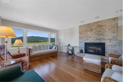 6145 Grandview Hts, Tillamook, OR 97141 - Photo 8