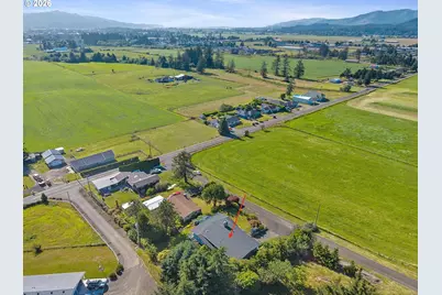 6145 Grandview Hts, Tillamook, OR 97141 - Photo 4