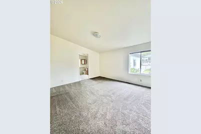 962 Rainbow Dr, Springfield, OR 97477 - Photo 8