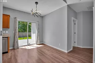 716 Eric Dr, Molalla, OR 97038 - Photo 8