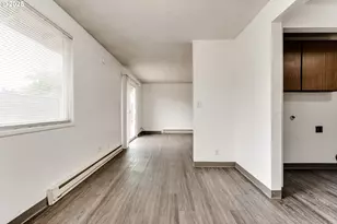 4137/4139 Bluebelle Way, Springfield, OR 97478 - Photo 8