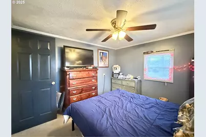 138 W 12th St, Prairie City, OR 97869 - Photo 20