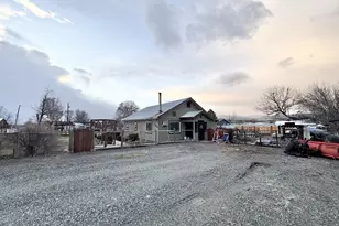 138 W 12th St, Prairie City, OR 97869 - Photo 30