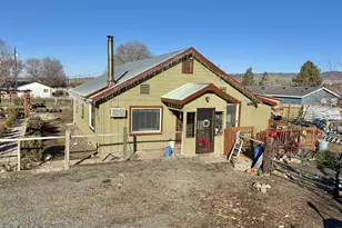 138 W 12th St, Prairie City, OR 97869 - Photo 6