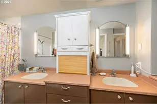 545 65th St, Springfield, OR 97478 - Photo 26