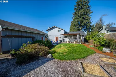 545 65th St, Springfield, OR 97478 - Photo 32