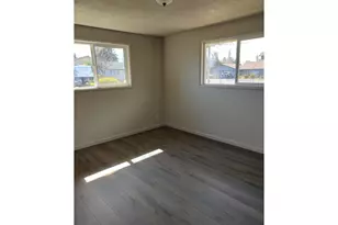 778 V St, Springfield, OR 97477 - Photo 16