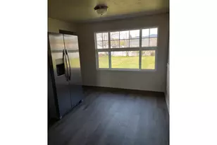 778 V St, Springfield, OR 97477 - Photo 10