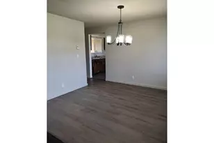 778 V St, Springfield, OR 97477 - Photo 4