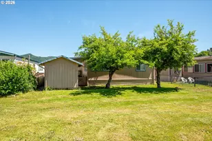 2355 Sparrow Loop, Kelso, WA 98626 - Photo 30