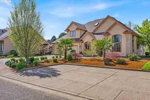 2815 Hazelnut Dr, Woodburn, OR 97071 - Photo 6