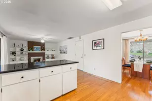 17605 SW Sumac Ln, Beaverton, OR 97007 - Photo 10