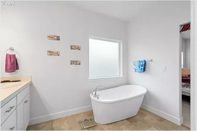 594 E Templeton Ave, Hermiston, OR 97838 - Photo 26