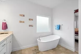 594 E Templeton Ave, Hermiston, OR 97838 - Photo 26